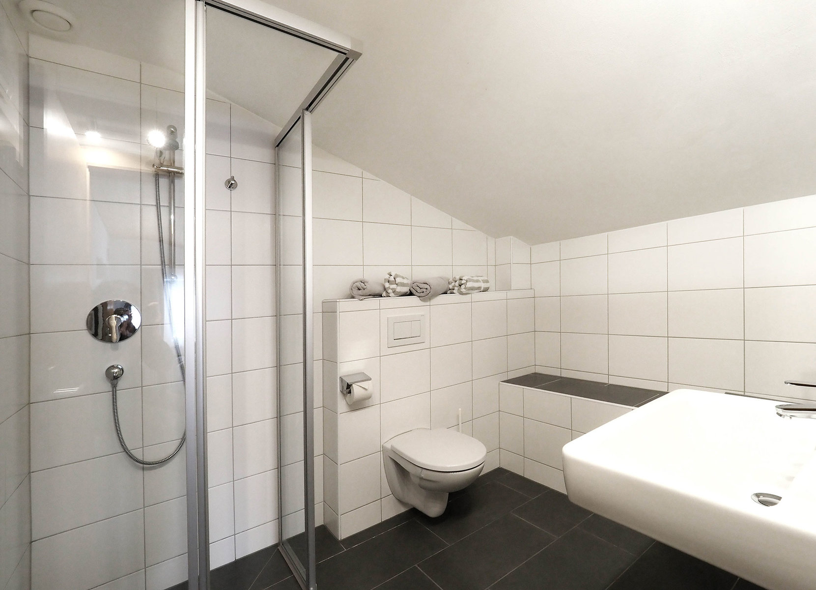 Appartement mit Badezimmer von der Pension Anni